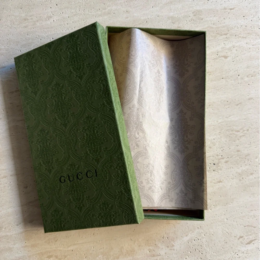 NWT Gucci Colorful Silk Scarf/Neckerchief with Floral and Stripe Design💝💖